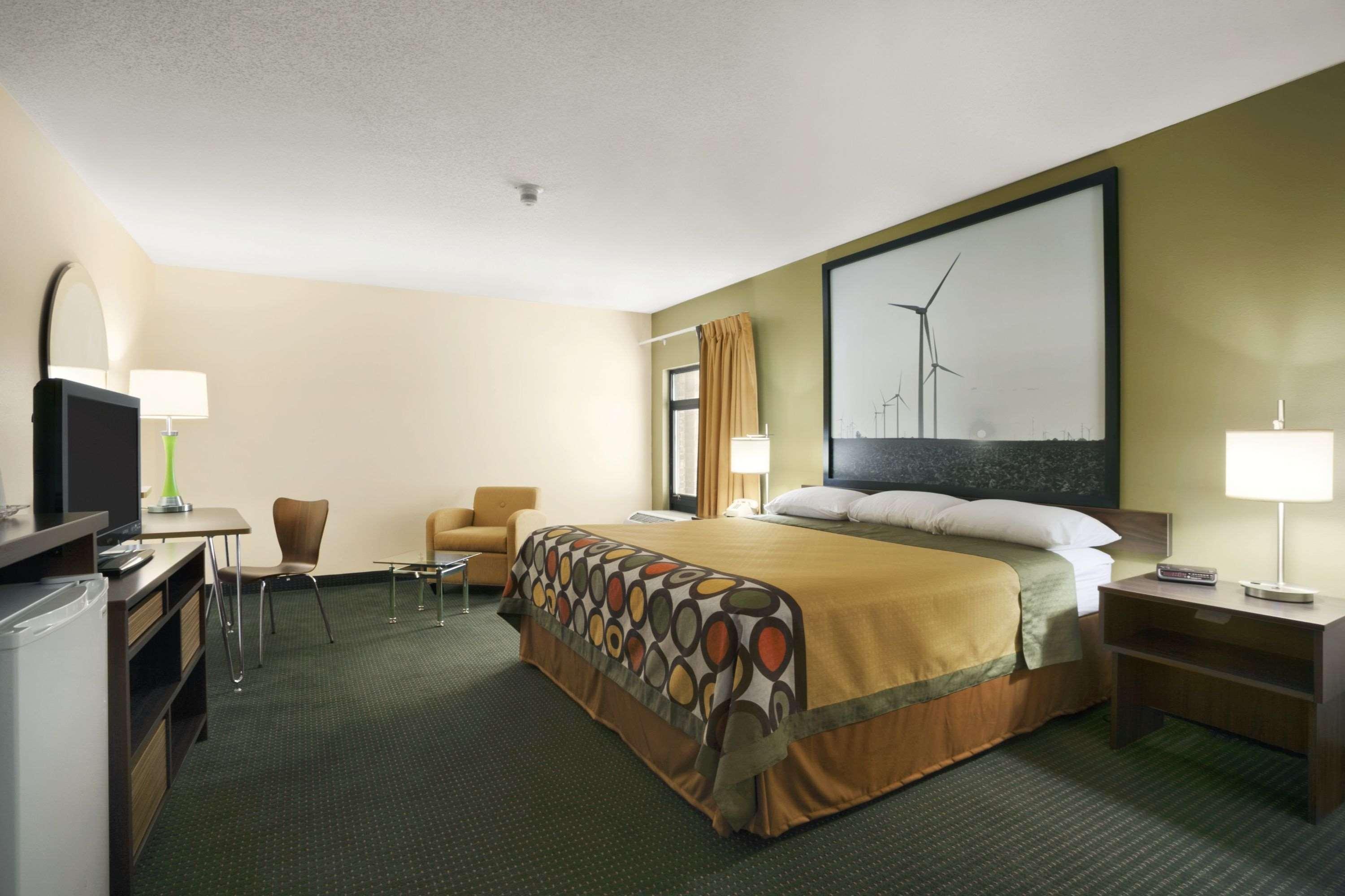 Super 8 By Wyndham Columbia City מראה חיצוני תמונה