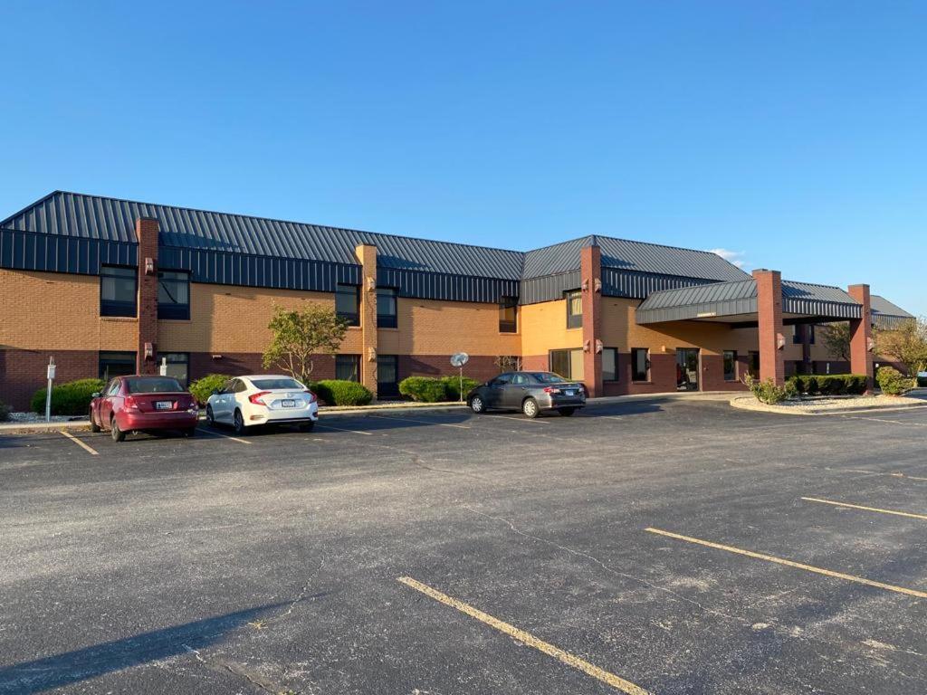 Super 8 By Wyndham Columbia City מראה חיצוני תמונה